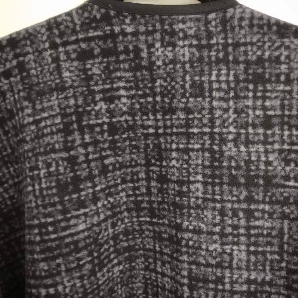 Ike Behar Womens Reversible Poncho Black Grey Crosshatch Pattern Open Front Wrap - Picture 6 of 8